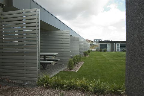 Brighton Hotel Motel - QLD Tourism 0