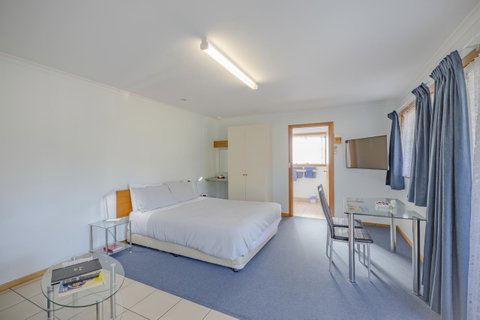 Queechy Motel - QLD Tourism 3