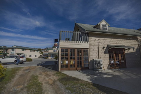 Queechy Motel - QLD Tourism 11