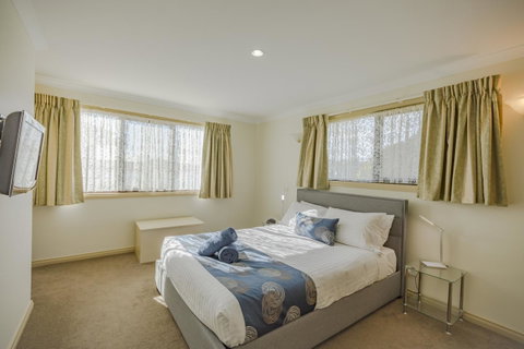 Queechy Motel - QLD Tourism 8