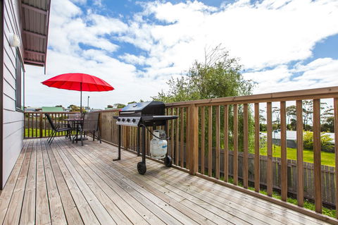Bircoo Cottage Beach And Golf Getaway - Queensland Tourism 10