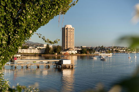 Wrest Point - QLD Tourism 15