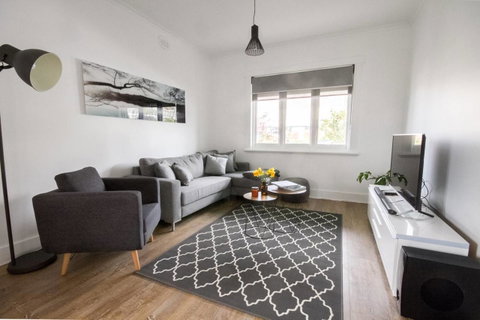 49 Pedder - QLD Tourism 2
