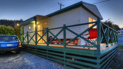 Bicheno Cabin Park - QLD Tourism 34