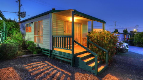 Bicheno Cabin Park - QLD Tourism 4