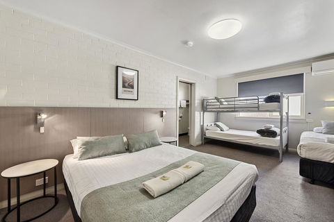 The Cornwall Boutique Hotel - QLD Tourism 8