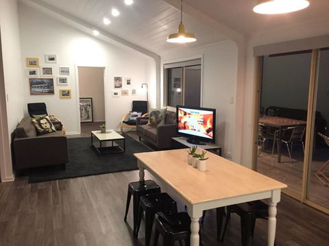 Boomers Retreat, Alonnah, Bruny Island - QLD Tourism 11