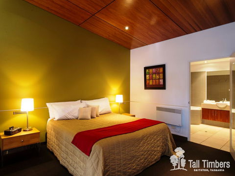 Tall Timbers Tasmania - Queensland Tourism 15