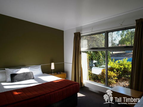 Tall Timbers Tasmania - Queensland Tourism 23