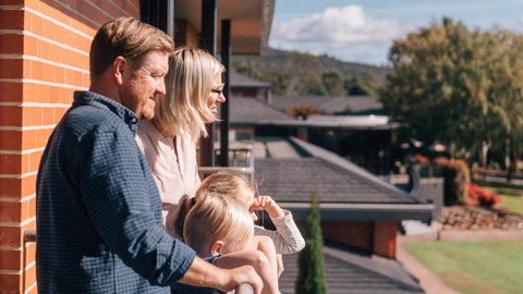 Country Club Tasmania - QLD Tourism 25