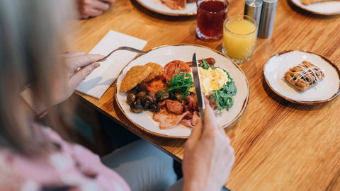 Country Club Tasmania - QLD Tourism 2