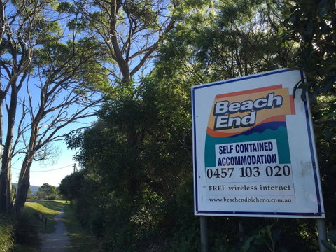 Beachend Bicheno - QLD Tourism 24