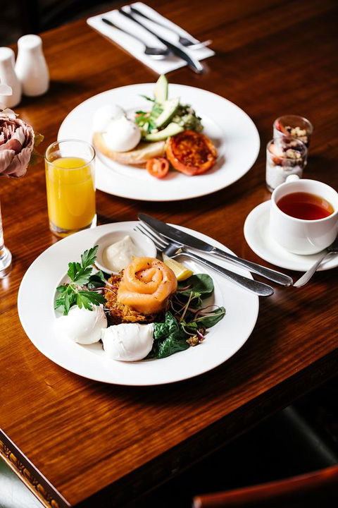 Hadley\'s Orient Hotel - QLD Tourism 8