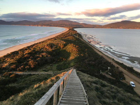 Couples Getaway On Bruny Island - QLD Tourism 22
