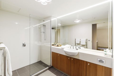 The Old Woolstore Apartment Hotel - QLD Tourism 15