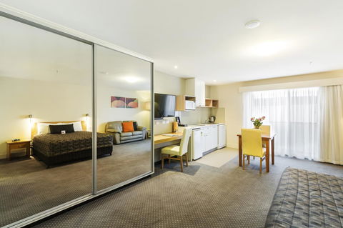 The Old Woolstore Apartment Hotel - QLD Tourism 21