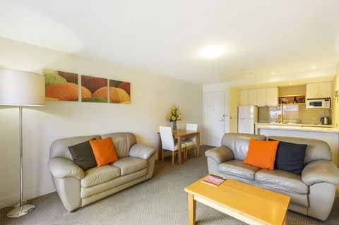 The Old Woolstore Apartment Hotel - QLD Tourism 11