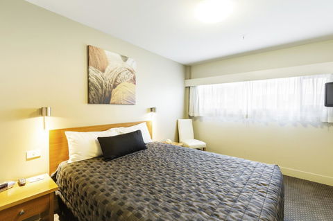 The Old Woolstore Apartment Hotel - QLD Tourism 7