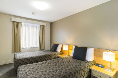 The Old Woolstore Apartment Hotel - QLD Tourism 9