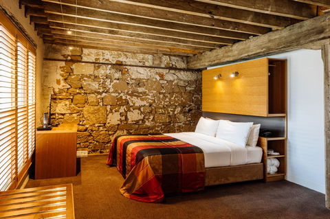 The Henry Jones Art Hotel - QLD Tourism 16