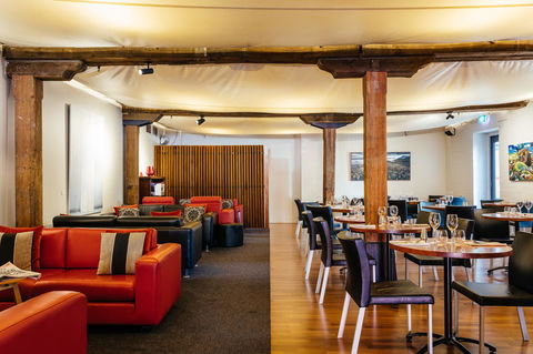 The Henry Jones Art Hotel - QLD Tourism 32