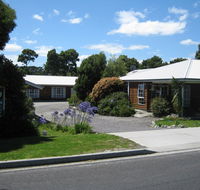 Castaway Holiday Apartments - Queensland Tourism
