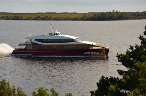 Castaway Holiday Apartments - QLD Tourism 8