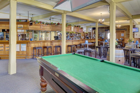 The Richmond Arms Hotel - QLD Tourism 13