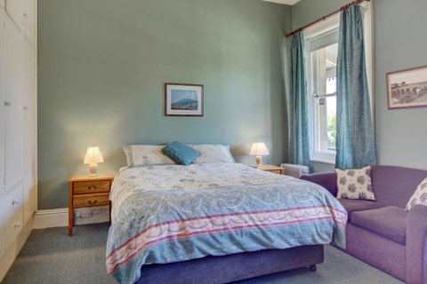 The Richmond Arms Hotel - QLD Tourism 22