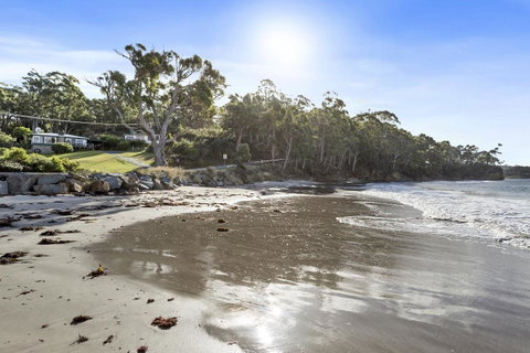 Summertime Cottage - QLD Tourism 14