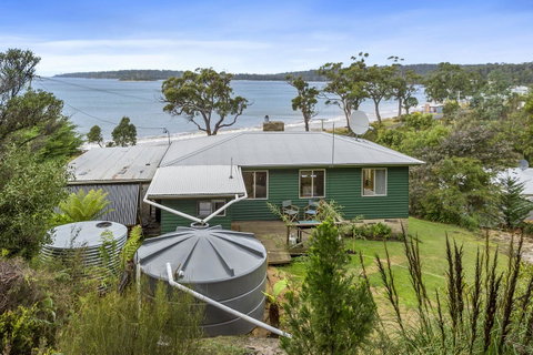 Summertime Cottage - QLD Tourism 18