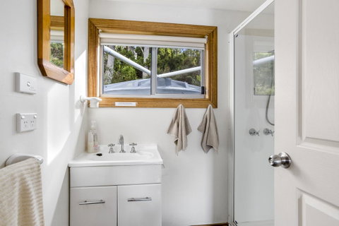 Summertime Cottage - QLD Tourism 33