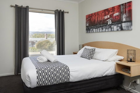 Elphin Serviced Apartments - Queensland Tourism 34