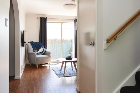 Elphin Serviced Apartments - Queensland Tourism 36