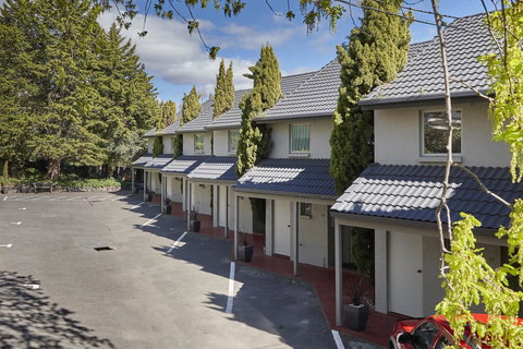 Elphin Serviced Apartments - Queensland Tourism 15