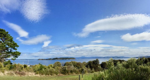 Manfield Seaside Bruny Island - QLD Tourism 33