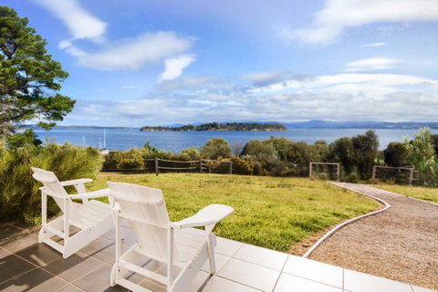 Manfield Seaside Bruny Island - QLD Tourism 21