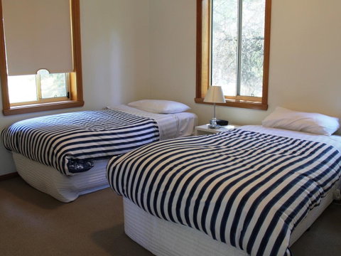 Freycinet Sanctuary 5 - QLD Tourism 7