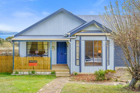 Omaroo Cottage Bruny Island - QLD Tourism 12