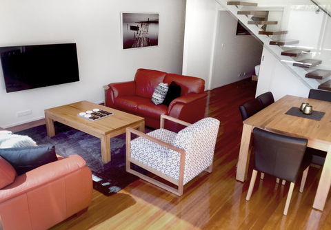 Sullivans Cove Apartments - QLD Tourism 37