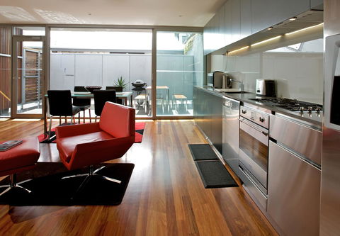 Sullivans Cove Apartments - QLD Tourism 31