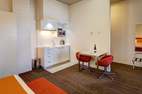 Mantra Charles Hotel - QLD Tourism 31