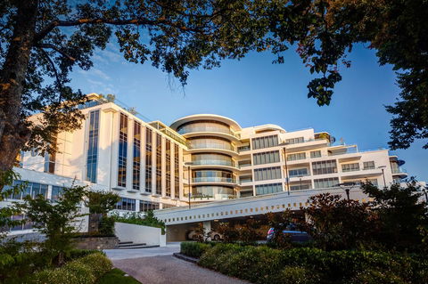 Mantra Charles Hotel - QLD Tourism 0