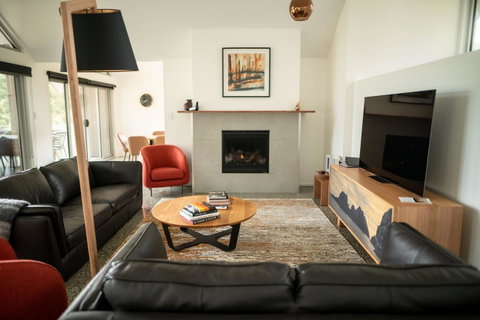 Adventure Bay Retreat Bruny Island - QLD Tourism 36