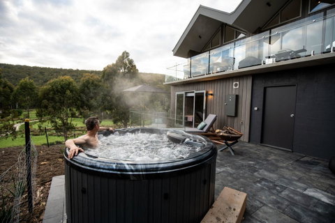 Adventure Bay Retreat Bruny Island - QLD Tourism 40