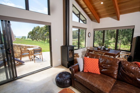 Adventure Bay Retreat Bruny Island - QLD Tourism 19