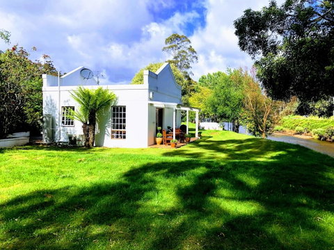 Forth River Cottage - Queensland Tourism 6