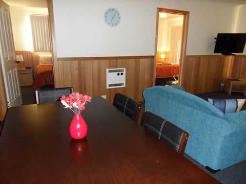 Driftwood Strahan Villas - QLD Tourism 17