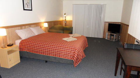 Driftwood Strahan Villas - QLD Tourism 19