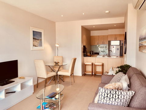 Hobart Inner City Apartment - QLD Tourism 1